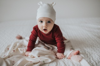 Samiboo Bambusowa czapeczka dla niemowlaka różowa 3-6 miesięcy