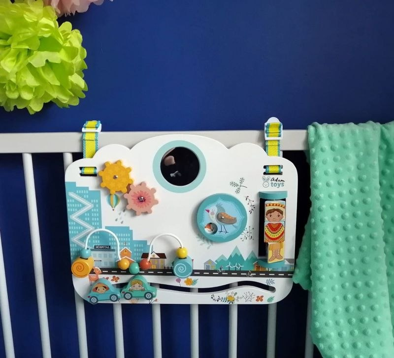 ADAM TOYS Tablica aktywności dla malucha ADAM TOYS Tablica aktywności dla malucha
