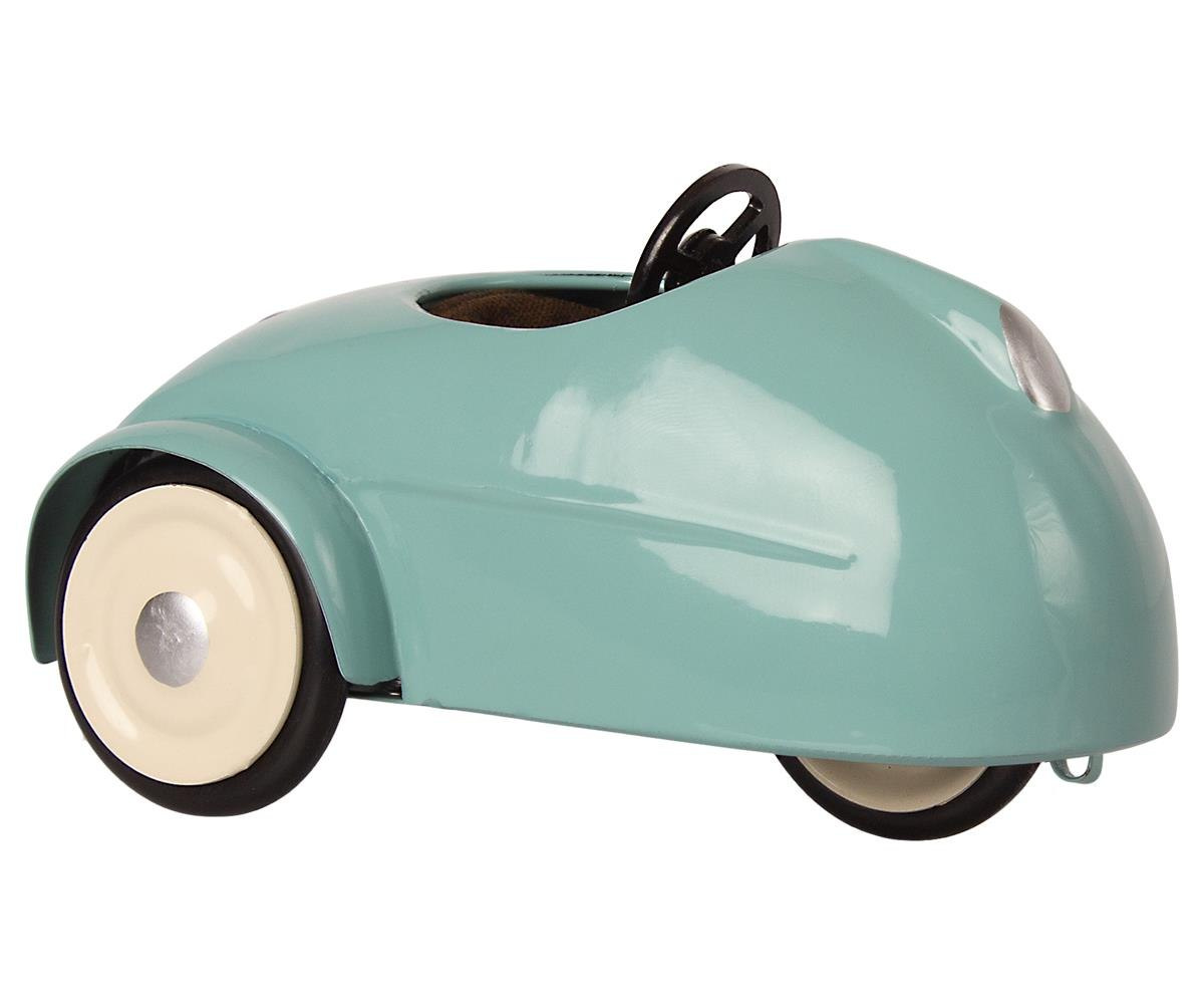 MAILEG Mouse car w. garage - Blue, Myszka w niebieskim samochodzie, garaż MAILEG Mouse car w. garage - Blue, Myszka w niebieskim samochodzie, garaż