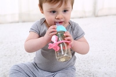 Mombella Gryzak Zabawka Małpka Pink
