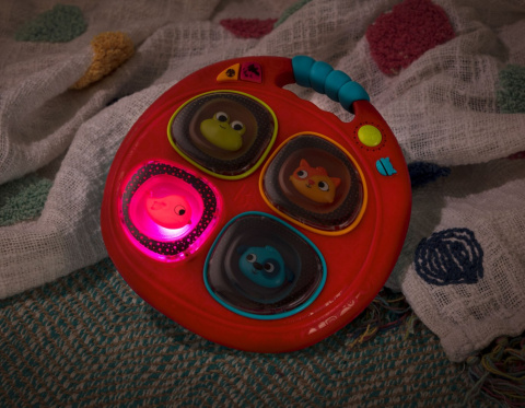 B.Toys Catch-a-Sound – pamięciowa gra muzyczna B.Toys Catch-a-Sound – pamięciowa gra muzyczna