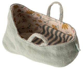 Maileg Nosidełko Carry cot, My, Dusty Green
