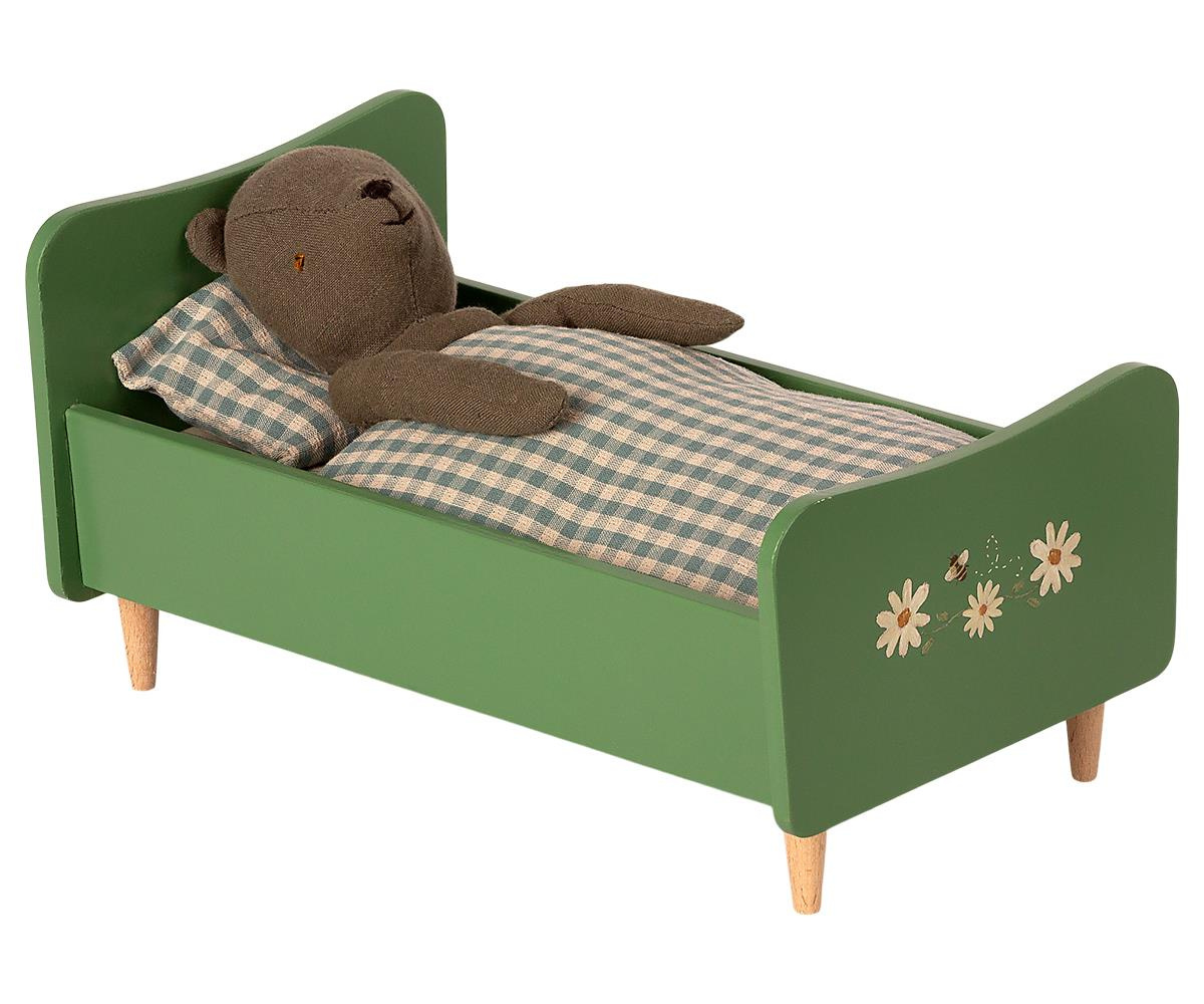 MAILEG Drewniane łóżko Teddy Dad, Wooden bed, Teddy dad - Dusty green