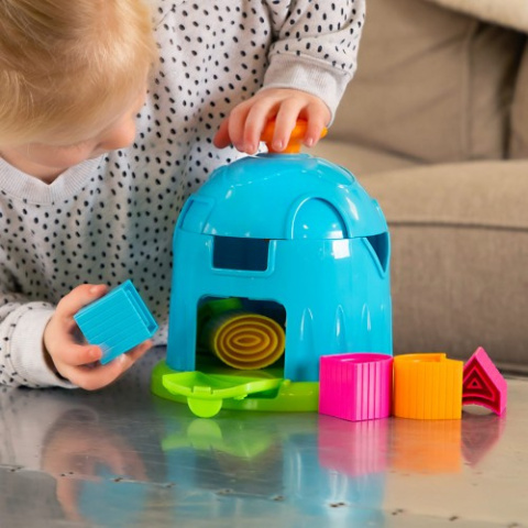 FAT BRAIN TOY CO Fabryka Kształtów Sorter. Shape Factory FAT BRAIN TOY CO Fabryka Kształtów Sorter. Shape Factory