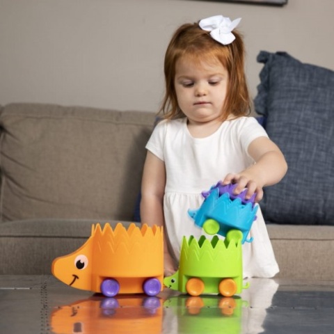 Rodzina Jeży Hiding Hedgehogs Fat Brain Toys
