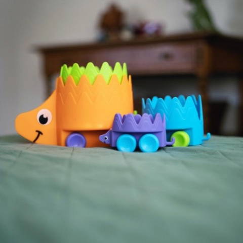 Rodzina Jeży Hiding Hedgehogs Fat Brain Toys