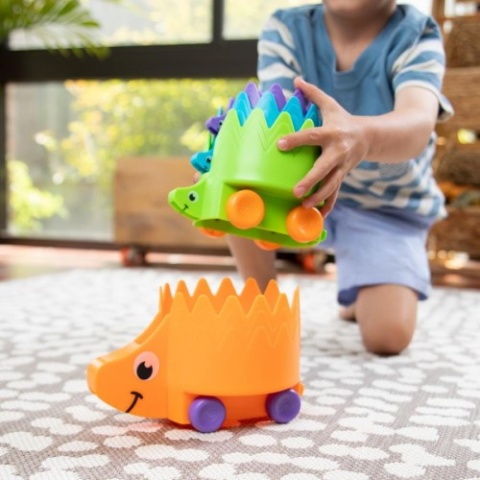Rodzina Jeży Hiding Hedgehogs Fat Brain Toys