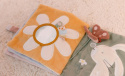 Little Dutch Duża książeczka aktywizująca Flowers & Butterflies