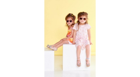 BABIATORS Okulary przeciwsłoneczne 3-5 lat, Hearts - Can't Heartly Wait BABIATORS Okulary przeciwsłoneczne 3-5 lat, Hearts - Can't Heartly Wait