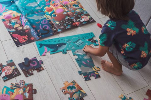 JANOD Świecące puzzle z mini-lampką UV Ocean 24 elementy 3+ JANOD Świecące puzzle z mini-lampką UV Ocean 24 elementy 3+
