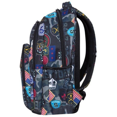 Coolpack Plecak młodzieżowy Basic Plus Military Patches Coolpack Plecak młodzieżowy Basic Plus Military Patches