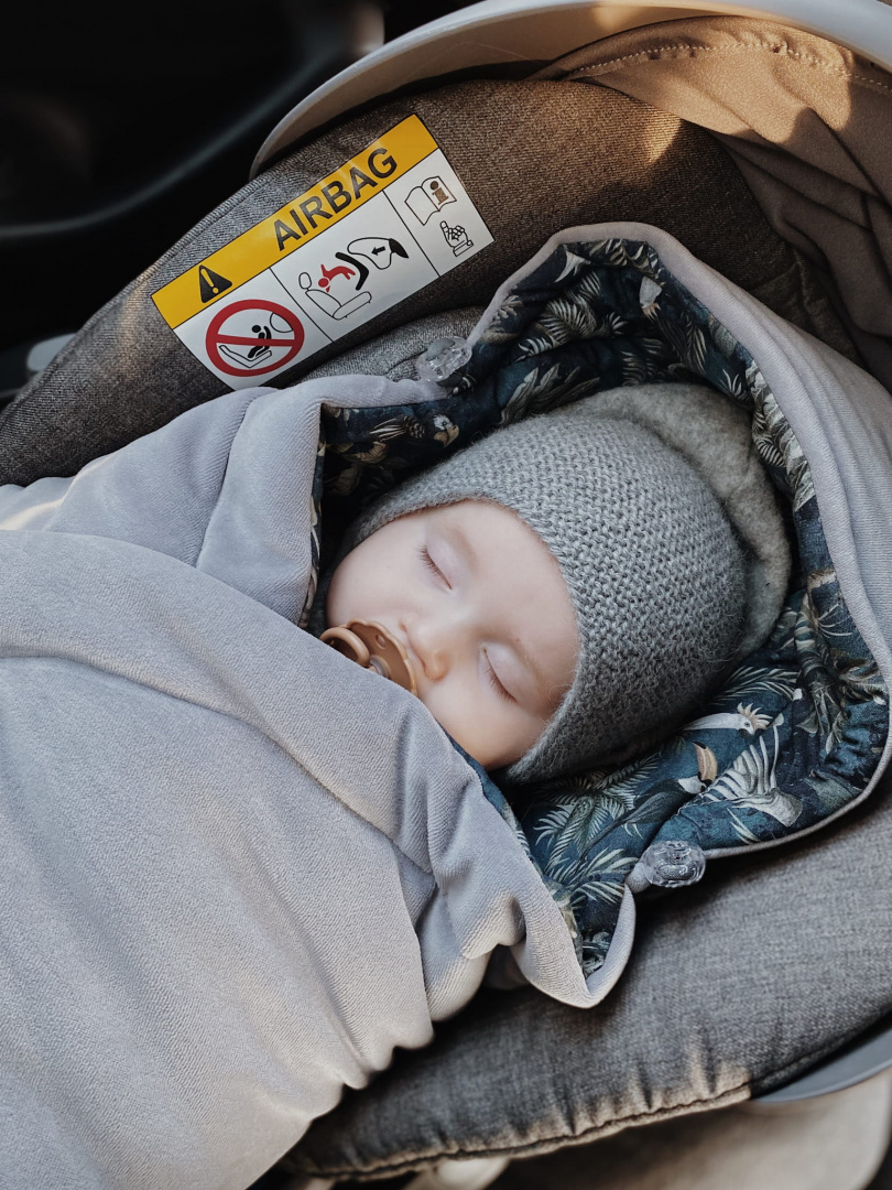 Sleepee Otulacz/kocyk do fotelika samochodowego Royal Baby Grey