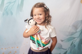 Mom's Care Hencz Toys Lalka Zuzia