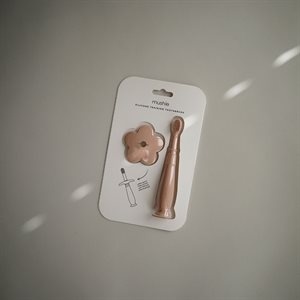 Mushie Szczoteczka do Nauki Mycia Ząbków Flower Soft Lilac