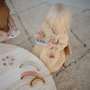 Mushie Telefon Phone Press Toy Blush