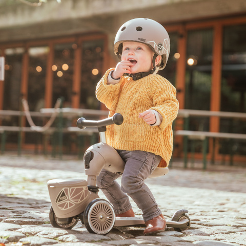 SCOOTANDRIDE Highwaykick 1 Lifestyle 2w1 Jeździk i hulajnoga z zamykanym schowkiem 1-5 lat Brown Lines SCOOTANDRIDE Highwaykick 1 Lifestyle 2w1 Jeździk i hulajnoga z zamykanym schowkiem 1-5 lat Brown Lines