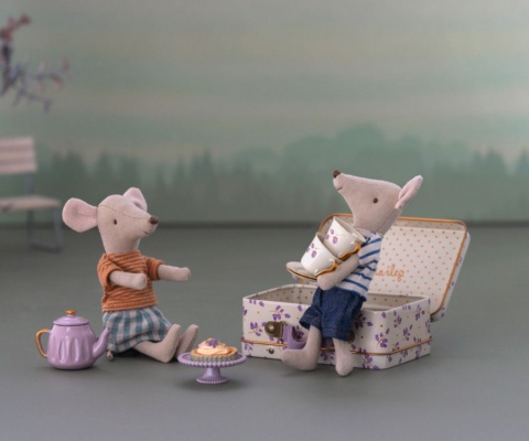 MAILEG Zestaw herbaciano kawowy z ciastem, Afternoon treat, Mouse - Purple madelaine