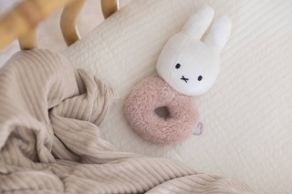Tiamo Miffy Grzechotka Fluffy Pink