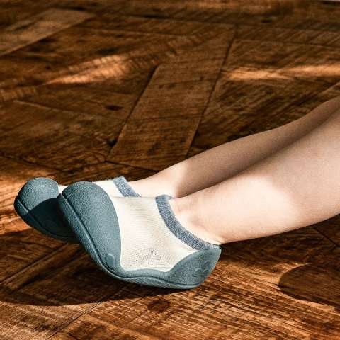 Buciki Attipas Graycode Charcoal