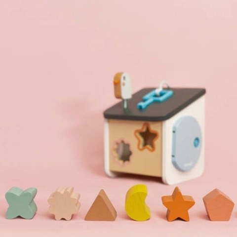 JANOD Drewniany sorter Domek dla ptaszków Sweet Cocoon 18 m +