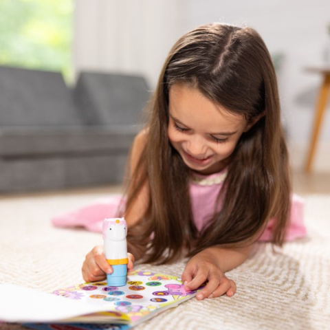 MELISSA&DOUG Sticker WOW! Stempelki z naklejkami jednorożec i książeczką MELISSA&DOUG Sticker WOW! Stempelki z naklejkami jednorożec i książeczką
