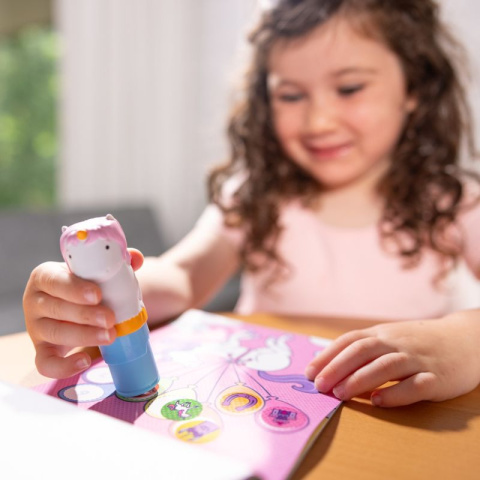 MELISSA&DOUG Sticker WOW! Stempelki z naklejkami jednorożec i książeczką MELISSA&DOUG Sticker WOW! Stempelki z naklejkami jednorożec i książeczką
