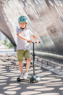Hulajnoga trójkołowa balansowa ze świecącymi kółkami ScootandRide Highwaykick 5 LED Forest Hulajnoga trójkołowa balansowa ze świecącymi kółkami ScootandRide Highwaykick 5 LED Forest