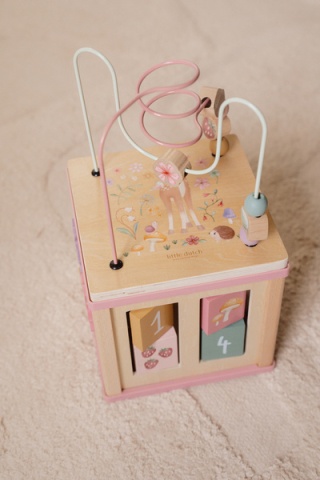 Drewniana kostka edukacyjna Little Dutch Fairy Garden
