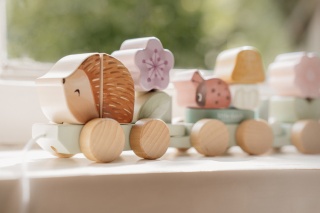 Pociąg - układanka Jeż - Fairy Garden - Little Dutch