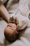 Sleepee Otulacz First Step z Czapeczką Melanżowy Róż Sleepee Otulacz First Step z Czapeczką Melanżowy Róż