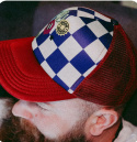 Czapka z daszkiem dla nastolatków i dorosłych - Chessboard L - Dashki Czapka z daszkiem dla nastolatków i dorosłych - Chessboard L - Dashki