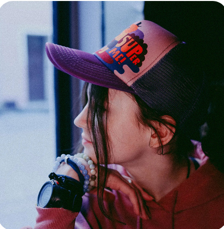 Czapka z daszkiem z otworem na kucyk - Super Me Pink Yupi L - Dashki Czapka z daszkiem z otworem na kucyk - Super Me Pink Yupi L - Dashki