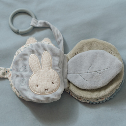 Książeczka aktywizująca - Miffy - Lucky Leaves Książeczka aktywizująca - Miffy - Lucky Leaves