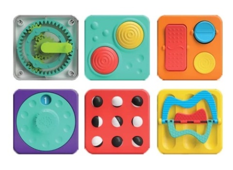 Play Tab - Drewniana tablica z tabliczkami sensorycznymi - Fat Brain Toys
