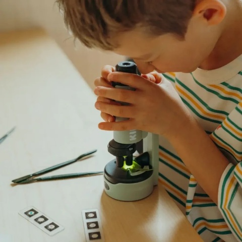 Mikroskop przenośny - zielony Mikroskop przenośny - zielony