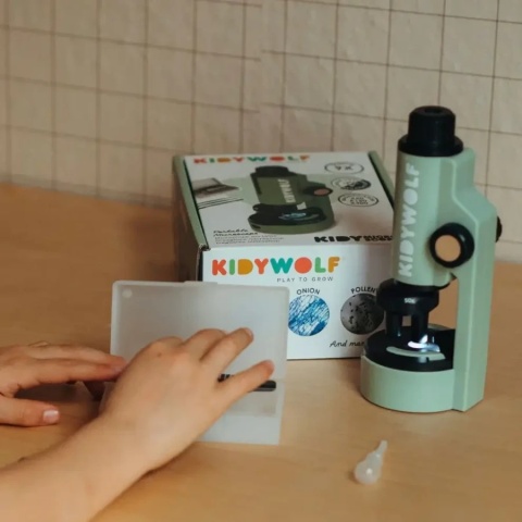 Mikroskop przenośny - zielony Mikroskop przenośny - zielony