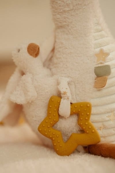 Aktywizująca gąska Little Dutch Newborn Naturals z gryzakiem