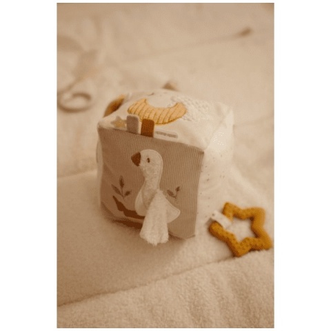 Kostka sensoryczna dla niemowląt Little Dutch Newborn Naturals