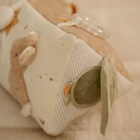 Trójkąt sensoryczny Little Dutch Newborn Naturals