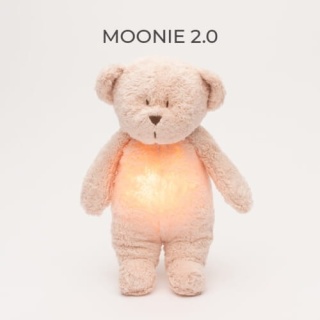 Szumiący miś Moonie 2.0 z lampką nocną - Rose - Organic