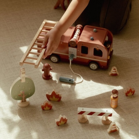 Little Dutch drewniana Straż pożarna -2