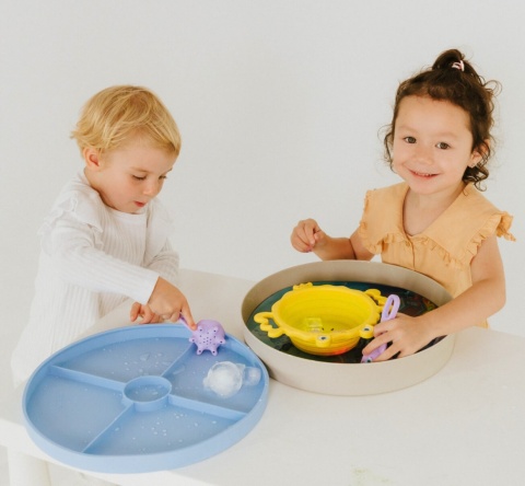 Niebieska tacka sensoryczna Jellystone Play Tray 2w1 piasek