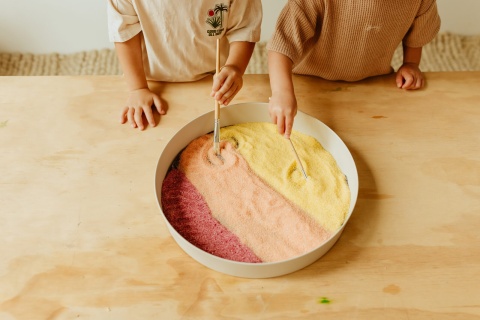 Niebieska tacka sensoryczna Jellystone Play Tray 2w1 różne kolory piasku