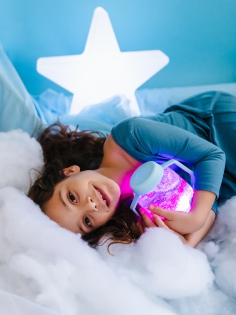 Błękitny słoik sensoryczny Glo Pals - Frosty Fun