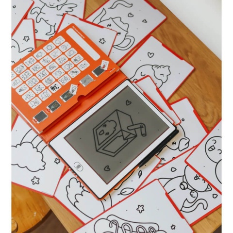 Tablet do rysowania Kidywolf Kidydraw Mini Kawai otwarty