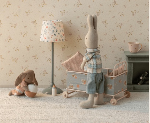 Łóżko niemowlęce dla Myszek Maileg - powder z króliczkami