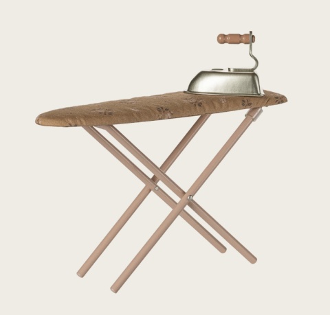 Deska do prasowania z żelazkiem Maileg - powder