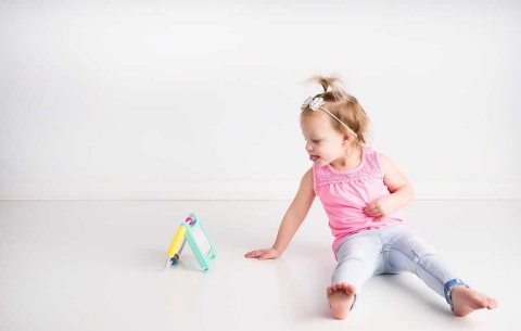 Lusterko dla dzieci MÖBI Peeka stojące