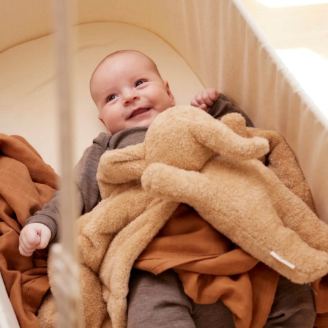 Pluszak obciążeniowy Membantu brązowy słoń na dziecku