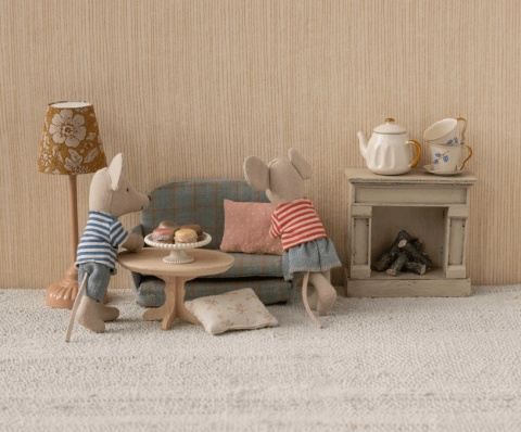 Stolik kawowy Maileg owalny z myszkami